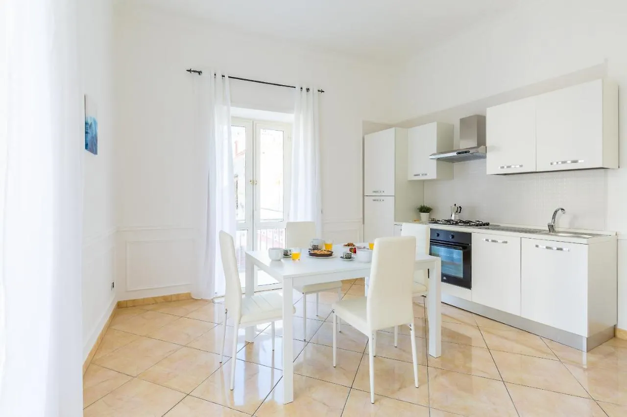 Ventaglieri Family Apartment By Wonderful Italy Neapel Italien